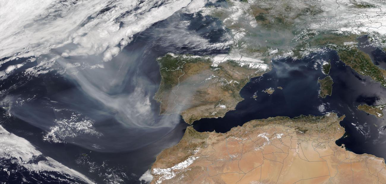 Canadian Wildfire Smoke Reaches Europe Earthdata   CanadaSmokeoverEurope 27Jun2023 NOAA20 Wiotw 