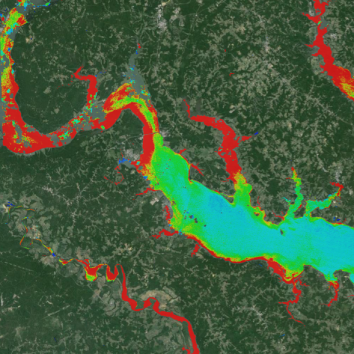 square image of water body with colors indicating chlorophyll-a concentrations