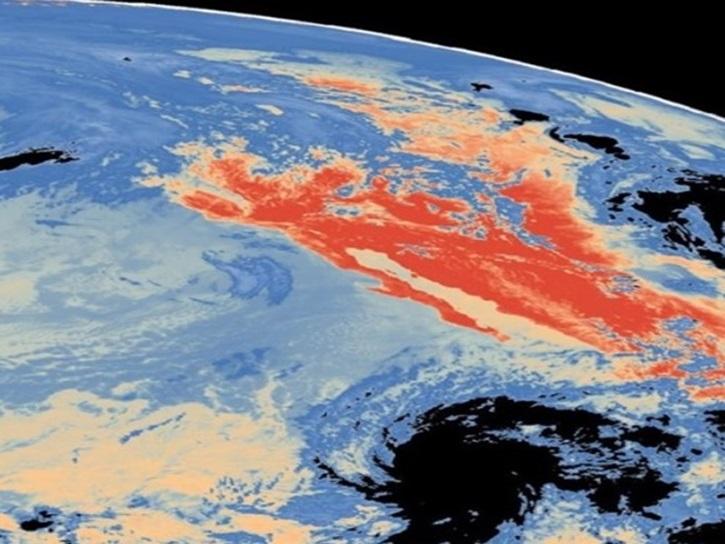 A visualization of Land Surface Temperature (LST) over North America and the Pacific Ocean from the Geostationary Earth Orbit Land Surface Temperature Hourly North and South America (GEOLST4KHR) product on May 28, 2002.