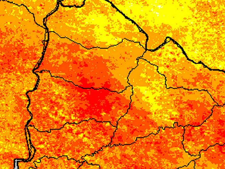 drought severity index (DSI) for Uruguay in March 2015, it combines MODIS LST (MOD11A2), MODIS spectral bands (MOD09A1) to form an NDWI, and NOAA precipitation data to create a map showing the level of drought severity throughout the country