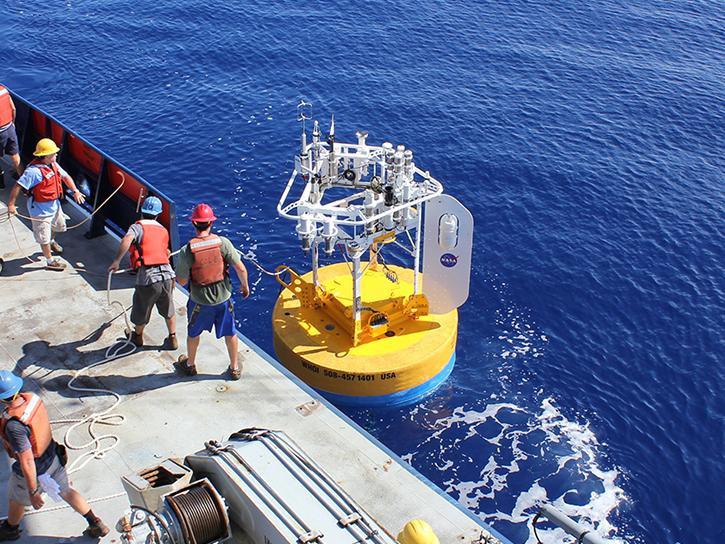 SPURS-2 being deployed in the Pacific Ocean
