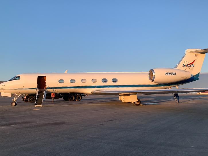 Gulfstream-V aircraft in flight