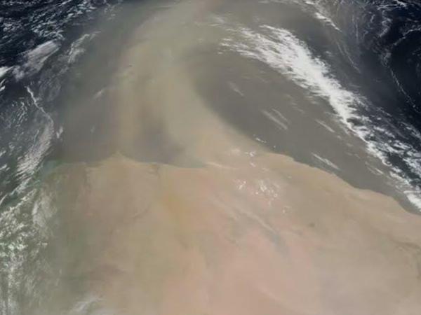 satellite image of dust in the atmosphere