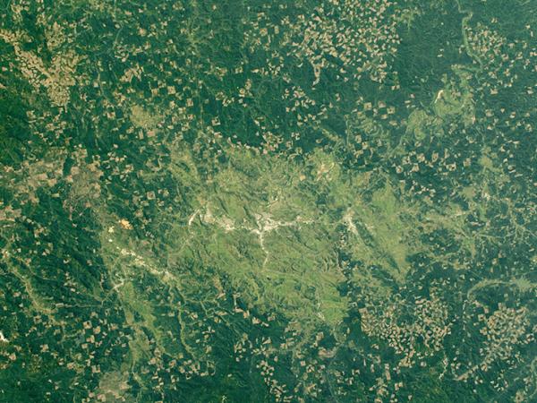 satellite image of Roseburg, Oregon