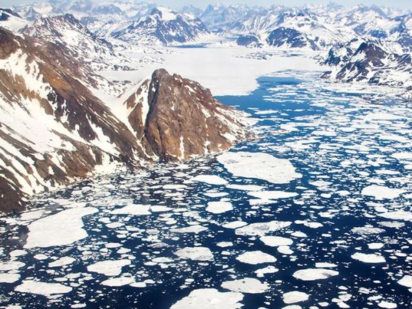 ice melting in Greenland