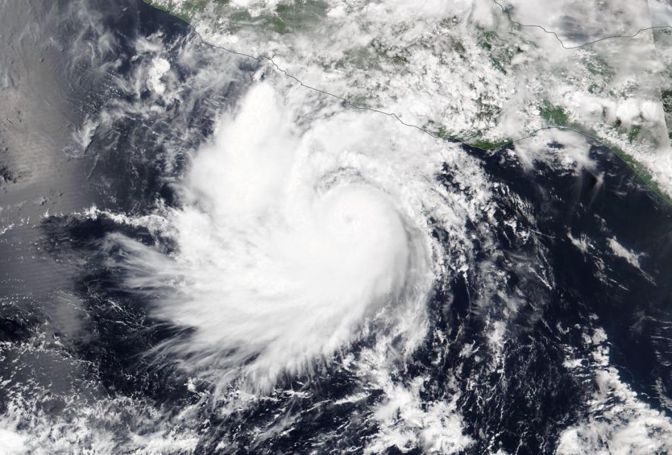 Hurricane Bonnie off Mexico_iotw
