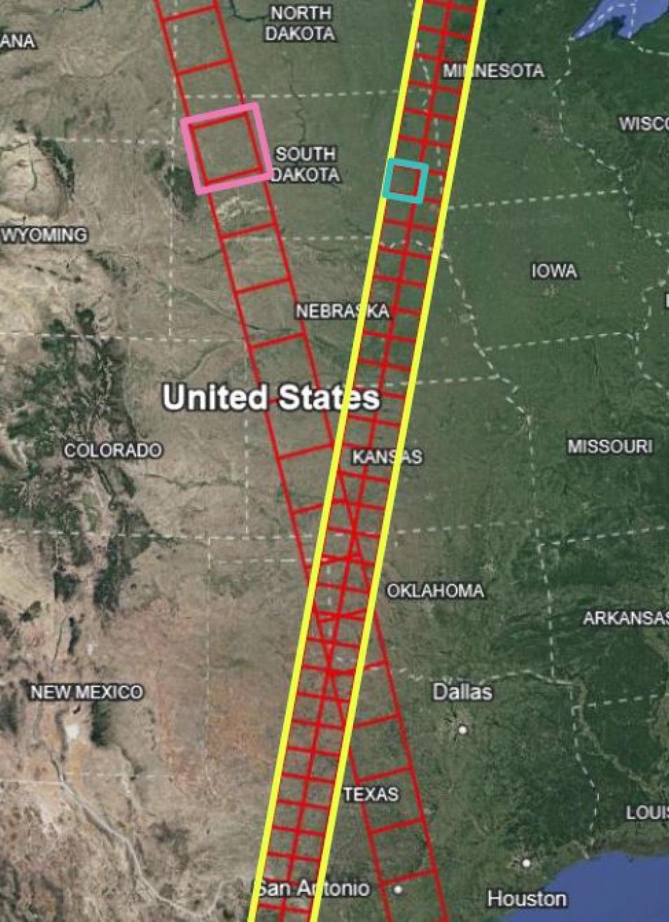 This graphic shows the differences among swaths, tiles, and scenes, SWOTs three spatial extent formats.