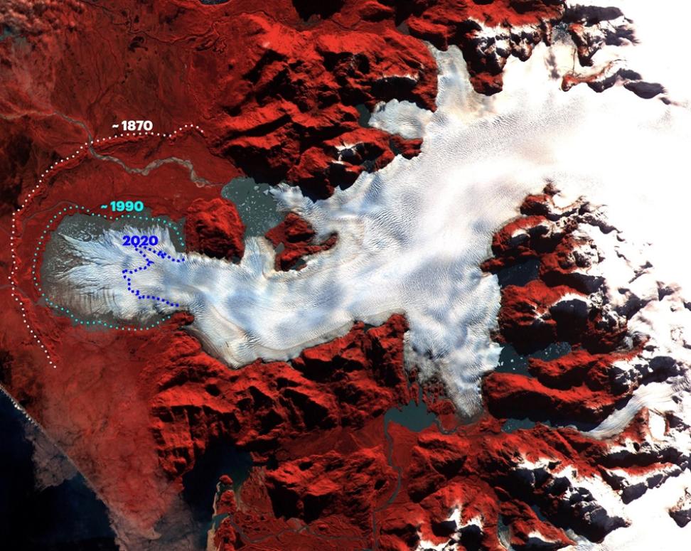 This ASTER false color image shows the San Quintín Glacier, the largest in southern Chile’s Northern Patagonia Icefield, and its iceberg-strewn lakes. 