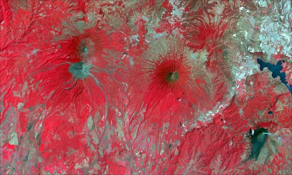An image of ASTER Level 1A data over Guatemala on March 23, 2003.