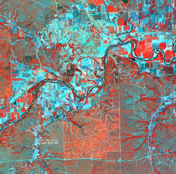 Aerial map of Kansas with the FIFE site outlined in white.
